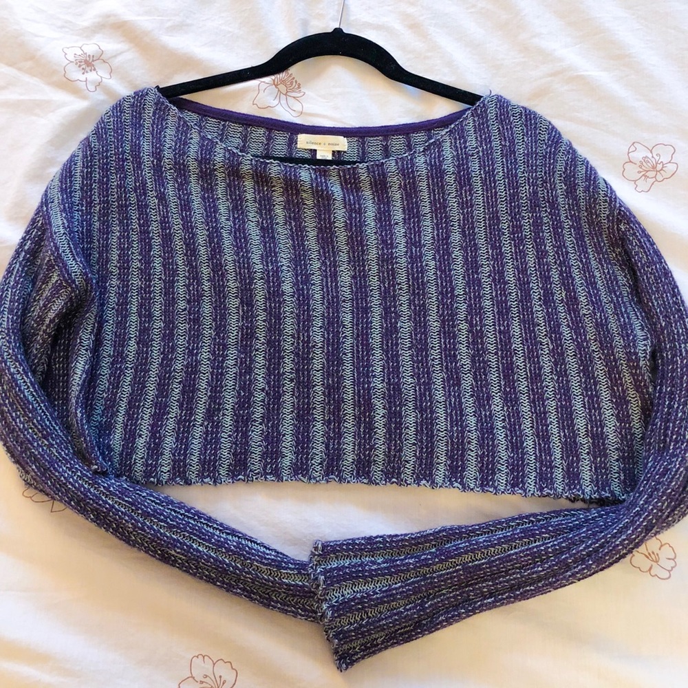 Urban Outfitters long sleeve cropped top